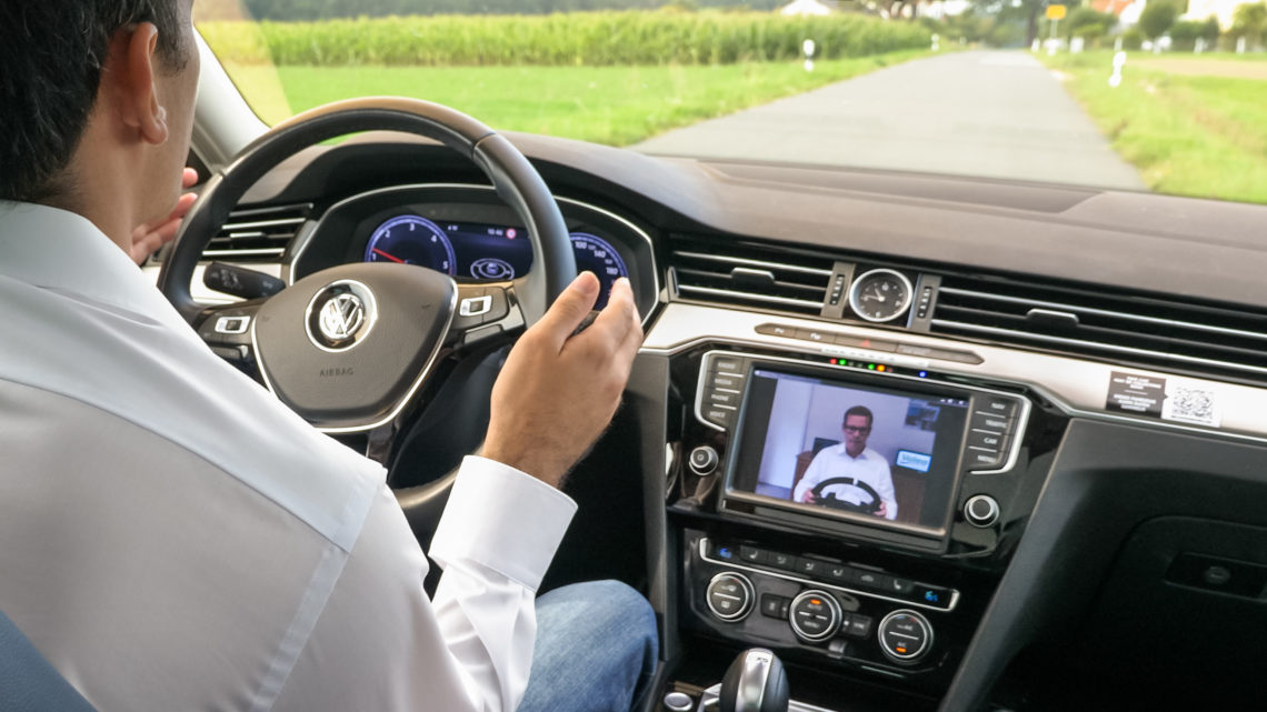 Ericsson und Valeo fahren Auto via Mobilfunk-Fernsteuerung