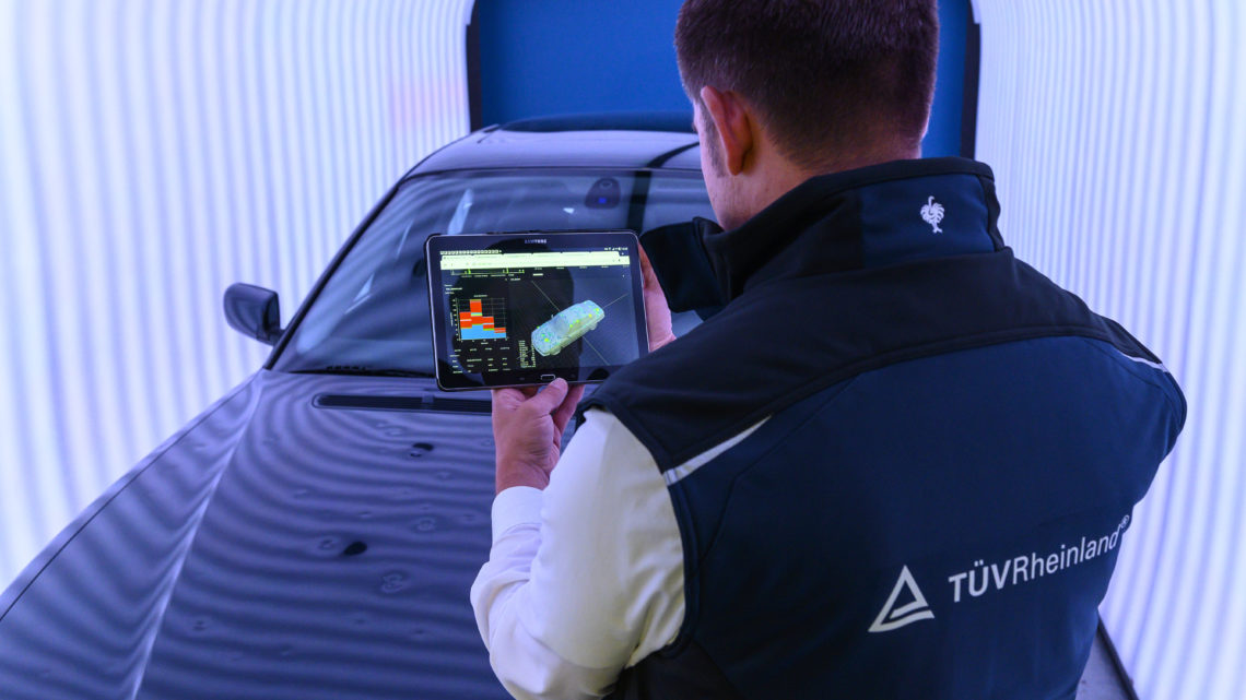 TÜV Rheinland: Automatisierte Fahrzeugbegutachtung